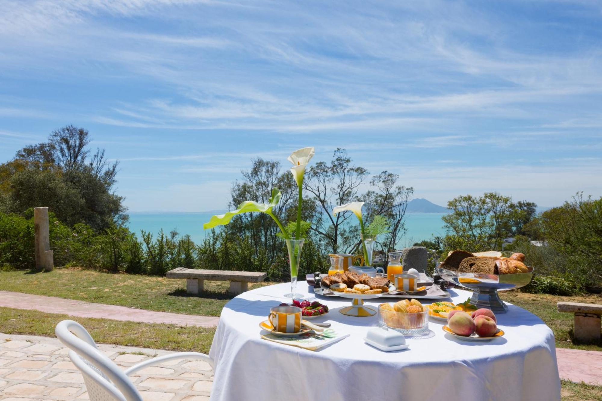 Si Brahim Studio Piscine, Sidi Bou Ali エクステリア 写真